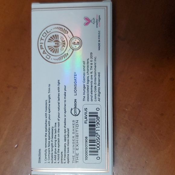 The Hunger Games Exhibition Faux Mink Lashes - Picture 2 of 3